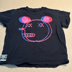 Used boys nununu shirt, size 10/11.